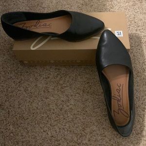 Zodiac Flats Size 7